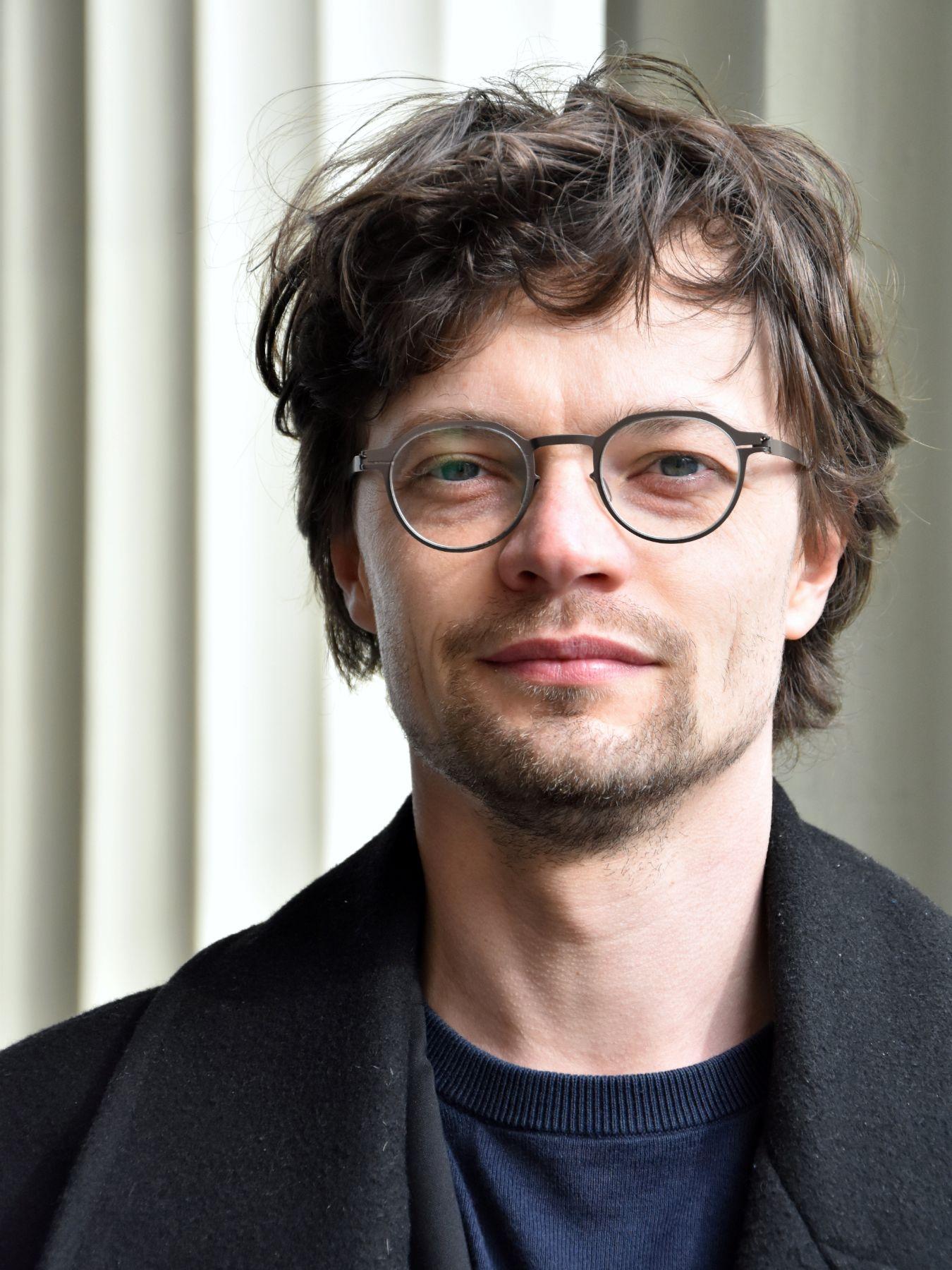 Portrait of Sebastian Schrader