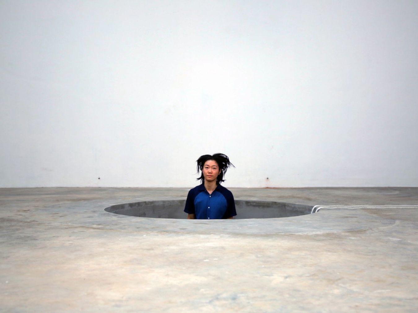 Aki Sasamoto, “random memo random”, 2016, Performance still 3rd Kochi-Muziris Biennale, Kochi, India, 2016
