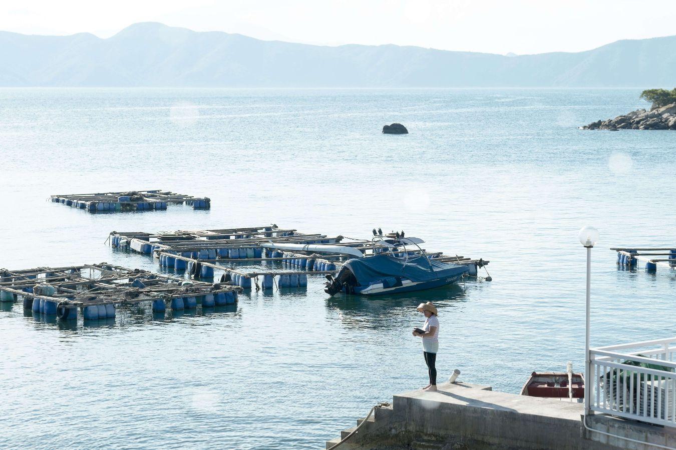 Film still from “Ballad on the Shore”