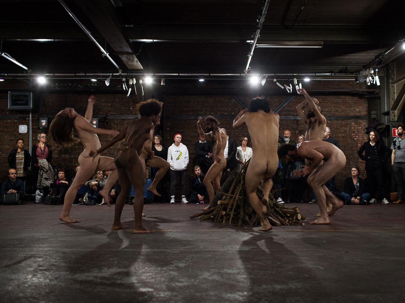 Marcelo Evelin & Demolition Incorporada, A Invenção da Maldade (“The Invention of Evilness”), 2019, Photo: Maurício Pokemon