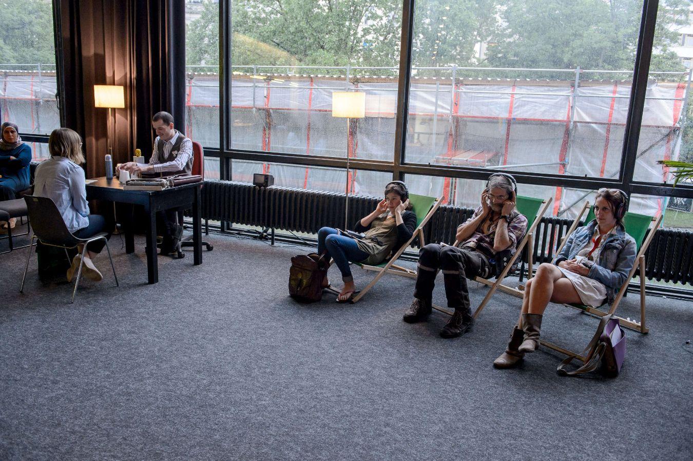 FutureLeaks: Umschlagplatz der Visionen © Piero Chiussi