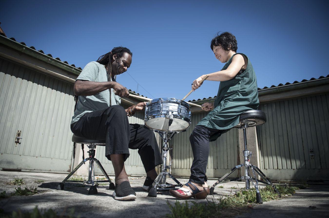 Hamid Drake & Yuko Oshima © Sébastien Bozon