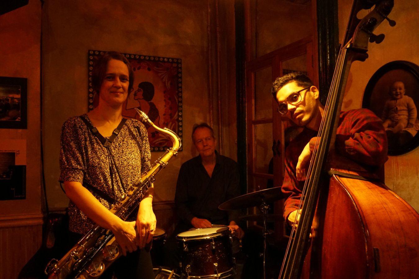 Ingrid Laubrock, Tom Rainey, Brandon Lopez