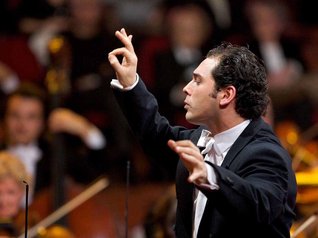 Tugan Sokhiev © Patrice Nin