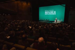 A photo of the Reflexe&Reflexionen stage.