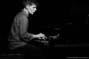 Elias Stemeseder