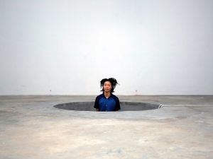 Aki Sasamoto, “random memo random”, 2016, Performance still 3rd Kochi-Muziris Biennale, Kochi, India, 2016