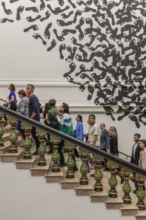 Regina Silveira, Intro 2 (Irruption Series), 2019
