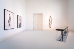 Installationsansicht „The Black Image Corporation. Theaster Gates“