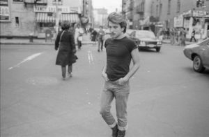 Sunil Gupta, Untitled 22 aus der Serie Christopher Street, 1976,  © Sunil Gupta & VG Bild-Kunst, Bonn 2019, Courtesy: der Künstler & Hales Gallery