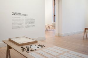 Ayumi Paul, The Singing Project, installation view, Gropius Bau, 2022
