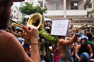 Santa Cecilia – The spectecular Bloco da Charanga do França