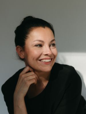 Porträt von Nelly Thea Köster