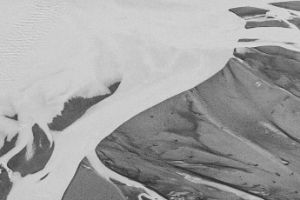 River delta in Island © iStock.com / Oleh_Slobodeniuk