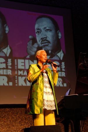 Jocelyn B. Smith. One Day For … Martin Luther King, Jr. © Christian Kawalla
