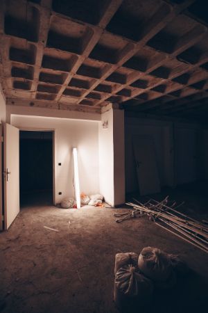 Coffered ceiling, P level (office wing)