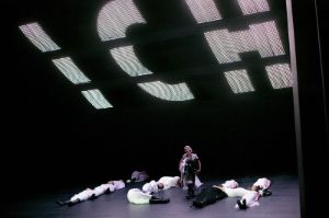 Krieg und Frieden, © R. Arnold / Centraltheater
