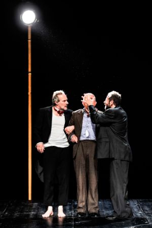 Warten auf Godot © Arno Declair
