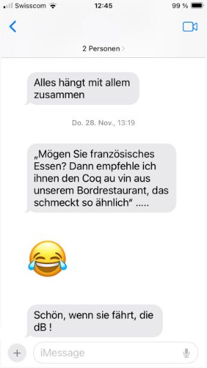 Screenshot of a chat with the post: “Do you like French food? Then I recommend the coq au vin from our on-board restaurant, it tastes similar”.