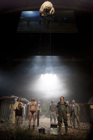 300 el x 50 el x 30 el, © Sofie Silbermann