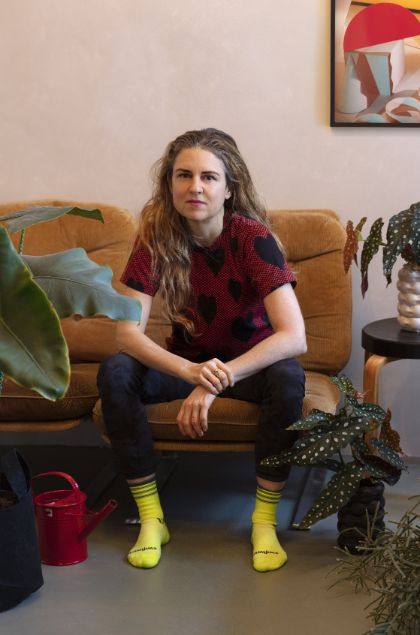 Porträt von Kerstin Brätsch